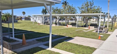 BRAND NEW AIR-CONDITIONING INSTALLED MAY 2025. This Lovely on Six Lakes Country Club in Florida - for sale on GolfHomes.com, golf home, golf lot