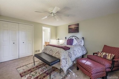 Stunning move-in ready condo in Maples of Novi! Enjoy the ease on The Maples Club in Michigan - for sale on GolfHomes.com, golf home, golf lot