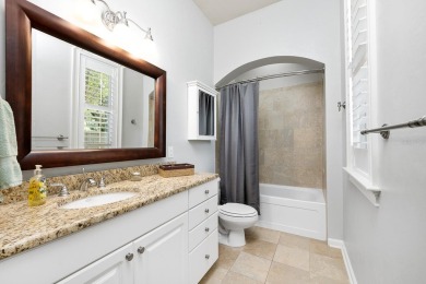 Welcome to this stunning 4 bedroom/4.5 bath custom-built home in on Haile Plantation Golf and Country Club in Florida - for sale on GolfHomes.com, golf home, golf lot
