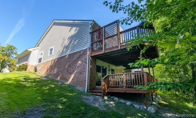Stunning move-in ready condo in Maples of Novi! Enjoy the ease on The Maples Club in Michigan - for sale on GolfHomes.com, golf home, golf lot