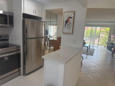 Reduce price for this beautiful condo 2 bedrooms, 2 bathrooms in on Sunrise Lakes Phase III in Florida - for sale on GolfHomes.com, golf home, golf lot