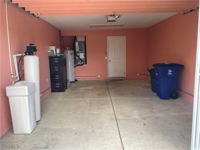 This stunning 2-bedroom, 2-bath villa in the sought-after Burnt on Burnt Store Golf Club in Florida - for sale on GolfHomes.com, golf home, golf lot
