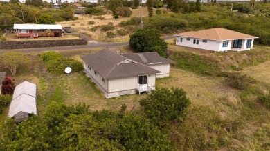 Well-kept 3 bedroom, 2 bathroom home in Discovery Harbor is the on Discovery Harbour Golf Course in Hawaii - for sale on GolfHomes.com, golf home, golf lot