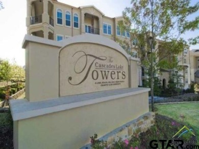Discover refined living in this elegant 3 bedroom, 2 bath on Cascades Golf Club in Texas - for sale on GolfHomes.com, golf home, golf lot