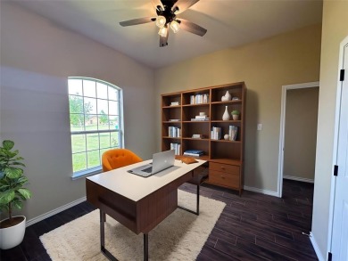 Beautiful custom 4BD 2BA home located just a golf cart ride away on Gatesville Country Club in Texas - for sale on GolfHomes.com, golf home, golf lot