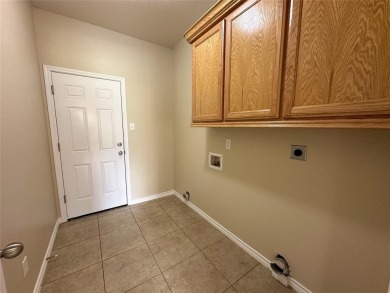 Beautiful custom 4BD 2BA home located just a golf cart ride away on Gatesville Country Club in Texas - for sale on GolfHomes.com, golf home, golf lot
