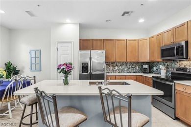 Enjoy the comfort and convenience of ground-floor living in on Spanish Wells Golf and Country Club in Florida - for sale on GolfHomes.com, golf home, golf lot