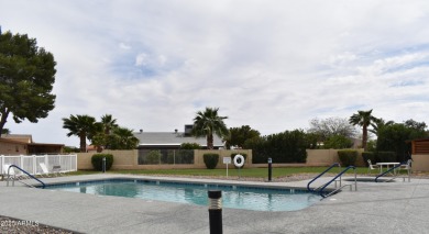 Luxuriously upgraded, fully remodeled 2Bed/2Bath double master on Sun Lakes Country Club in Arizona - for sale on GolfHomes.com, golf home, golf lot