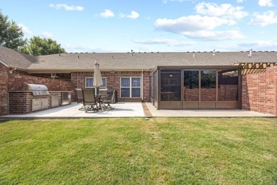 Welcome to 6645 W Valley View Rd, a beautifully maintained on Pinnacle Country Club in Arkansas - for sale on GolfHomes.com, golf home, golf lot