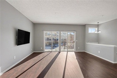 South-facing, move-in-ready townhome in the sought-after Lakes on TPC of the Twin Cities in Minnesota - for sale on GolfHomes.com, golf home, golf lot