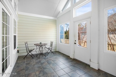 Rare, one-level downsized modern 3BR/2.5BA home in Landfall on Country Club of Landfall in North Carolina - for sale on GolfHomes.com, golf home, golf lot