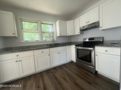 Charming 2 bedroom, 1 bath home situated on a desirable corner on Keswick Village Golf Course in New Jersey - for sale on GolfHomes.com, golf home, golf lot