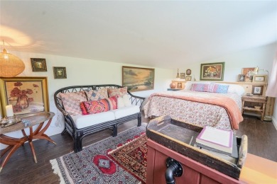 Discover your perfect getaway in this fully furnished tiny on Horseshoe Bend Country Club in Texas - for sale on GolfHomes.com, golf home, golf lot