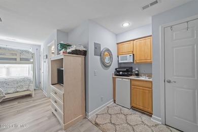 Beautifully updated and located in the highly desired Brunswick on Brunswick Plantation and Golf Resorts in North Carolina - for sale on GolfHomes.com, golf home, golf lot