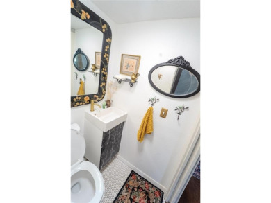 Discover your perfect getaway in this fully furnished tiny on Horseshoe Bend Country Club in Texas - for sale on GolfHomes.com, golf home, golf lot