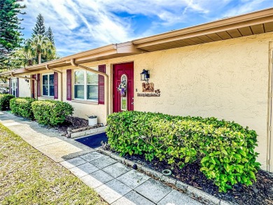 PRICE REDUCED! DON'T MISS THIS OPPORTUNITY  TO OWN THIS on Kings Point Executive Golf Course in Florida - for sale on GolfHomes.com, golf home, golf lot