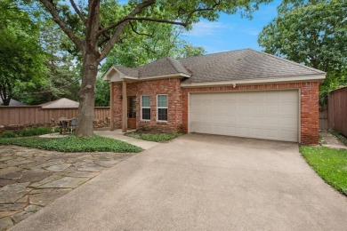 Step into the charm of Hollywood Heights and discover this on Tenison Park Golf Club in Texas - for sale on GolfHomes.com, golf home, golf lot