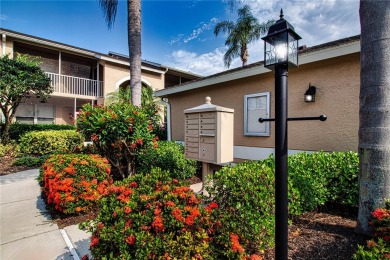 1st floor Barrington model floor plan, 2/2/ and a den on Heritage Oaks Golf and Country Club in Florida - for sale on GolfHomes.com, golf home, golf lot