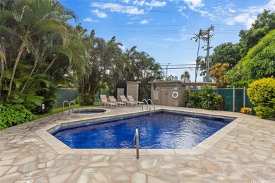 2 PARKING!!! Enjoy stunning views of the golf course and Diamond on Ala Wai Golf Course in Hawaii - for sale on GolfHomes.com, golf home, golf lot