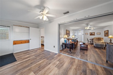Beautifully Updated Home in Prime Venice Location - Close to on Jacaranda West Country Club in Florida - for sale on GolfHomes.com, golf home, golf lot
