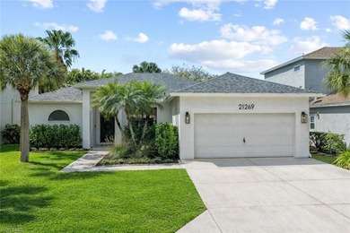 Beautifully updated home with 3 bedrooms and 2 bathrooms and on Stoneybrook Golf Club in Florida - for sale on GolfHomes.com, golf home, golf lot
