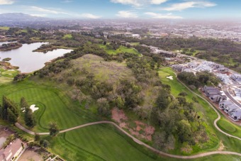 Located in Santa Rosa's prestigious Fountaingrove neighborhood on Fountaingrove Golf & Athletic Club in California - for sale on GolfHomes.com, golf home, golf lot