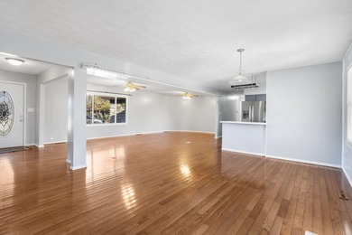 Welcome to this inviting single story home at 1980 E Smith in on Bill and Payne Stewart Golf Course  in Missouri - for sale on GolfHomes.com, golf home, golf lot