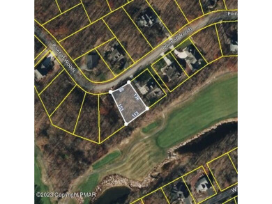 Beautiful wooded 0.35 acre building lot for sale in Eagle Rock on Eagle Rock Golf and Ski Resort in Pennsylvania - for sale on GolfHomes.com, golf home, golf lot