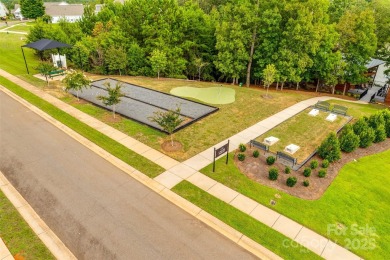 Welcome to this beautifully maintained 3-bedroom, 2.5-bath on Edgewater Golf Club in South Carolina - for sale on GolfHomes.com, golf home, golf lot