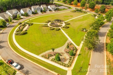 Welcome to this beautifully maintained 3-bedroom, 2.5-bath on Edgewater Golf Club in South Carolina - for sale on GolfHomes.com, golf home, golf lot
