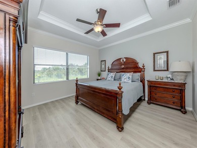 This meticulously maintained, WCI-built residence nestled in the on Sarasota National Golf Club in Florida - for sale on GolfHomes.com, golf home, golf lot