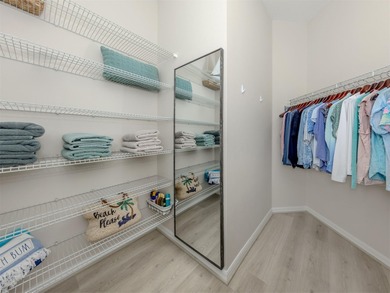 This meticulously maintained, WCI-built residence nestled in the on Sarasota National Golf Club in Florida - for sale on GolfHomes.com, golf home, golf lot
