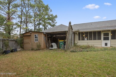 4 Bedrooms | 3 Bathrooms | 2,680 Sq. Ft. | 0.56 Acres | Country on Country Club of Jackson in Mississippi - for sale on GolfHomes.com, golf home, golf lot