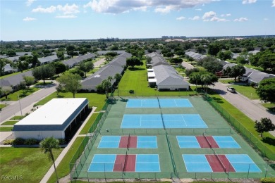 SPRAWLING TURNKEY VILLA. 55+. FABULOUS AMENITIES. Located in on Myerlee Country Club in Florida - for sale on GolfHomes.com, golf home, golf lot