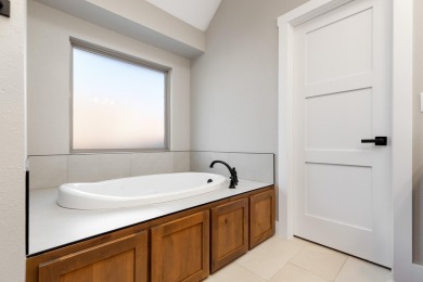 SELLER IS OFFERING A 4000 DOLLAR CREDIT TO A BUYER!
If you're on Patricia Island Golf Club in Oklahoma - for sale on GolfHomes.com, golf home, golf lot