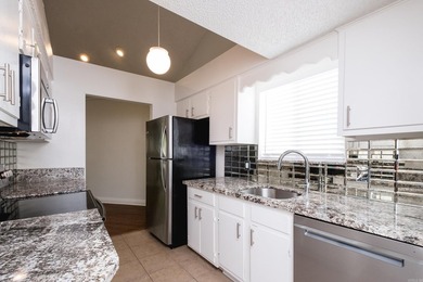 Welcome to Round River!  This one-level, 2-bedroom / 2 bathroom on Rebsamen Park Golf Course in Arkansas - for sale on GolfHomes.com, golf home, golf lot