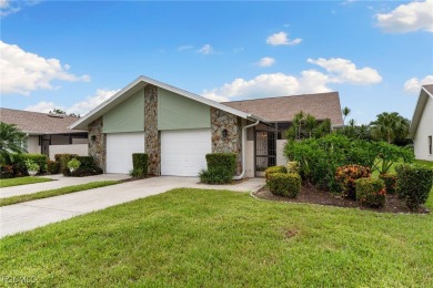 Welcome home to this beautiful 2 bedroom, 2 bath Villa in the on Cross Creek Country Club in Florida - for sale on GolfHomes.com, golf home, golf lot