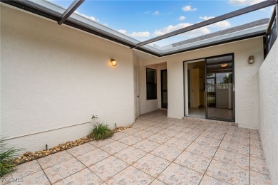 Welcome home to this beautiful 2 bedroom, 2 bath Villa in the on Cross Creek Country Club in Florida - for sale on GolfHomes.com, golf home, golf lot