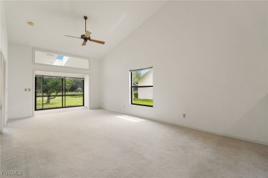 Welcome home to this beautiful 2 bedroom, 2 bath Villa in the on Cross Creek Country Club in Florida - for sale on GolfHomes.com, golf home, golf lot