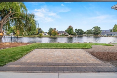 Fabulous waterfront home back on the market through no fault of on Harbor Links Golf Course in Oregon - for sale on GolfHomes.com, golf home, golf lot
