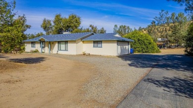 Well maintained cute home with only one owner. Much simpler on Yosemite Lakes Park Golf Course in California - for sale on GolfHomes.com, golf home, golf lot