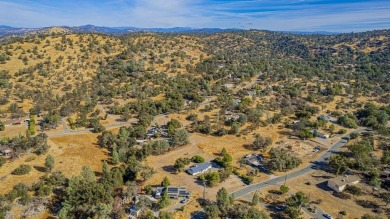 Well maintained cute home with only one owner. Much simpler on Yosemite Lakes Park Golf Course in California - for sale on GolfHomes.com, golf home, golf lot