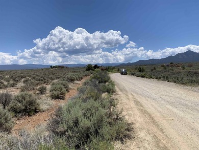 This is a great price for a wonderful parcel in the Barrancas on Taos Country Club in New Mexico - for sale on GolfHomes.com, golf home, golf lot