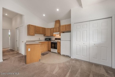 Discover golf course living at Stoneridge Golf Course & on Stoneridge Golf Club in Idaho - for sale on GolfHomes.com, golf home, golf lot