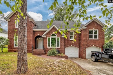 Welcome to the Woodlands! This all brick gem features golf on The Woodlands Country Club in South Carolina - for sale on GolfHomes.com, golf home, golf lot