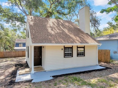 MOVE-IN READY 3 Bedroom home in the Busch Gardens area of Tampa! on Rogers Park Golf Course in Florida - for sale on GolfHomes.com, golf home, golf lot