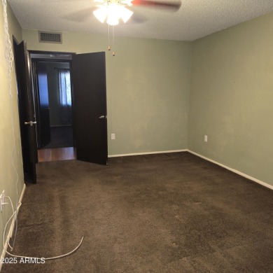 Spacious and Rare 3 bedroom Sun City townhome.  End unit.  Roof on Sun City Lakes West and East in Arizona - for sale on GolfHomes.com, golf home, golf lot