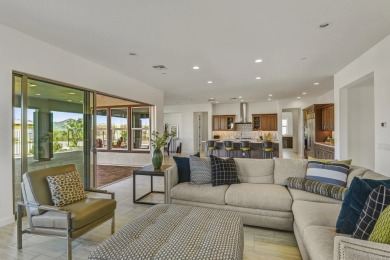 Golf Resort Community, Single Story Design, Spacious Great Room on Vista Verde Golf Course in Arizona - for sale on GolfHomes.com, golf home, golf lot