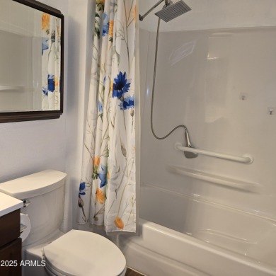 Spacious and Rare 3 bedroom Sun City townhome.  End unit.  Roof on Sun City Lakes West and East in Arizona - for sale on GolfHomes.com, golf home, golf lot
