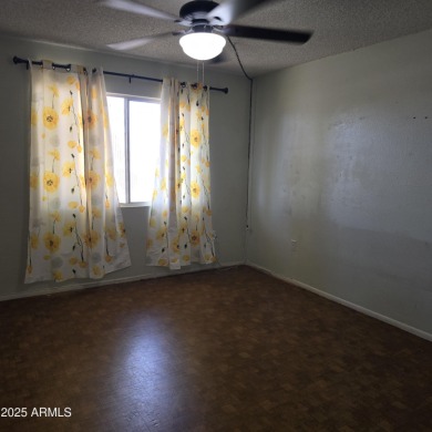 Spacious and Rare 3 bedroom Sun City townhome.  End unit.  Roof on Sun City Lakes West and East in Arizona - for sale on GolfHomes.com, golf home, golf lot